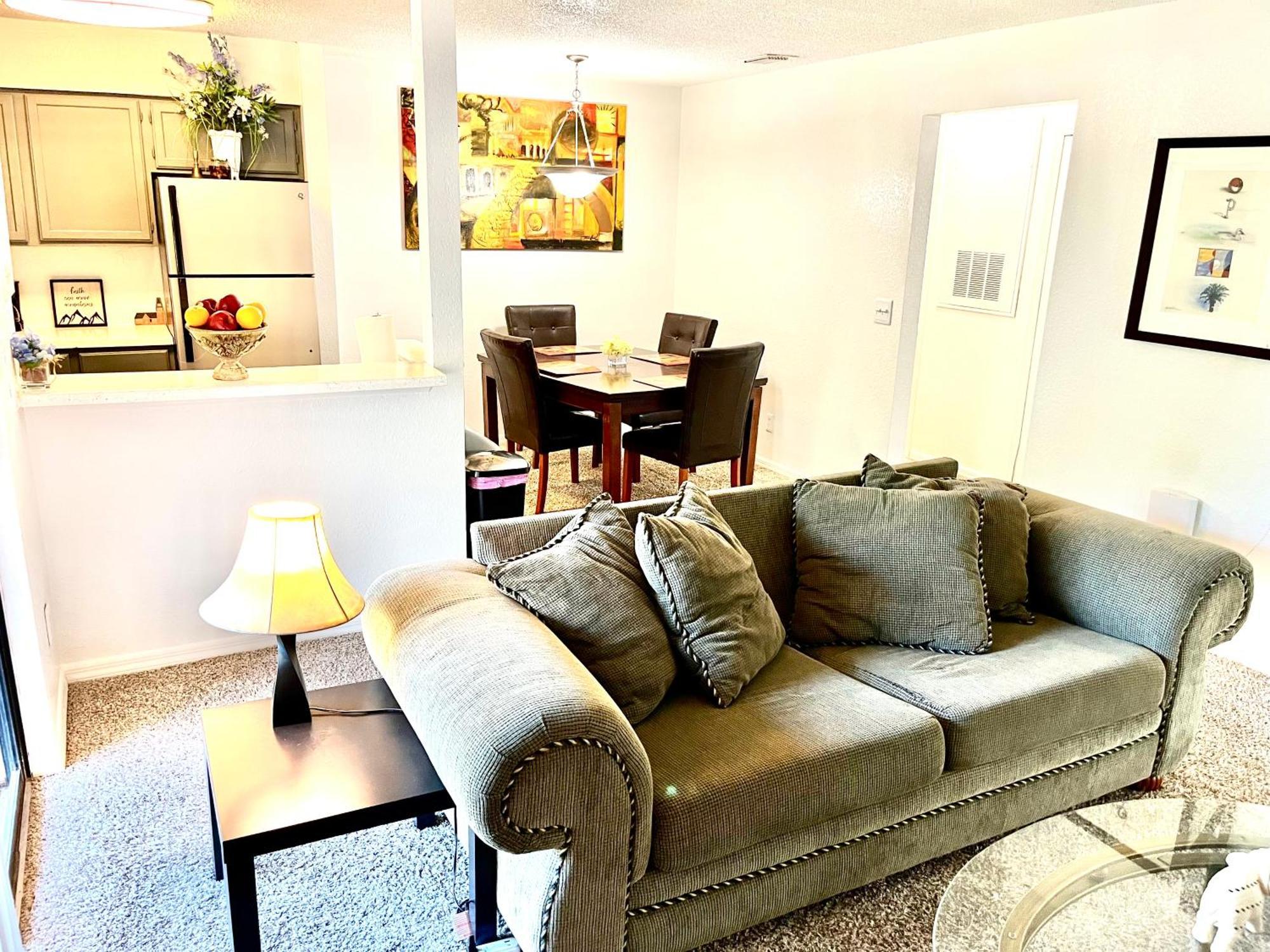 Daytona 2 Bed Apartment 10 Minutes To Beach With Balcony Port Orange Exterior photo