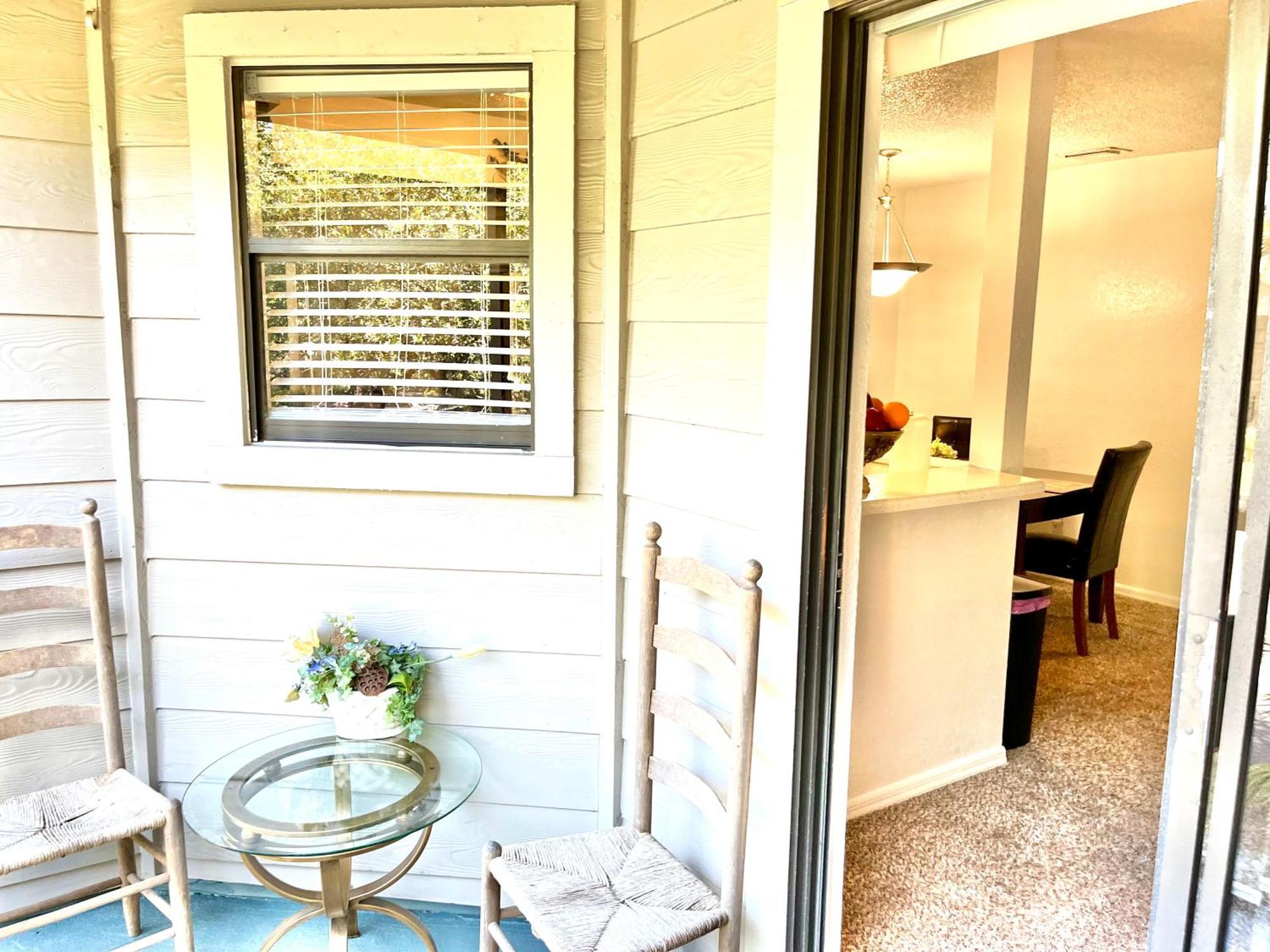 Daytona 2 Bed Apartment 10 Minutes To Beach With Balcony Port Orange Exterior photo